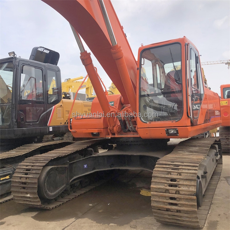 DOOSAN DH300lc-7 Excavator Energy-Saving and for Crushing Year 2019 Working Hours 0-2000