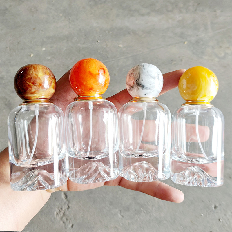 Bayonet Lid Luxury 50ml Cosmetic Glass Bottles With Volcano Bottom