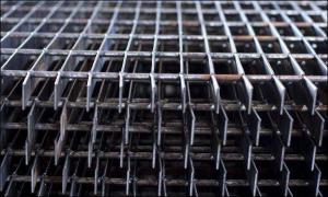 Wholesale 25x4.5 Press Locked Bar Grating Anti Slip Serrated Bar Grating Explosion Proof from china suppliers