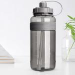 2L Large Capacity Plastic Water Bottle Straw Bottle ‎Glossy Finish