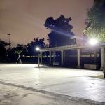 Outdoor Solar Powered Reflector LED Flood Light 500W 1000W IP66 Waterproof