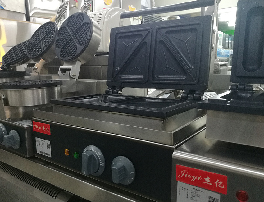Commercial Sandwich Waffle Maker / Sandwich Press Machine 220V 1550W