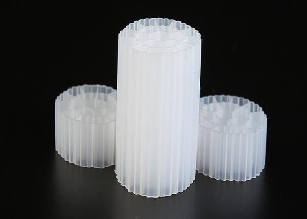 Virgin HDPE Material MBBR Plastic Filter Media White Color For Wastewater