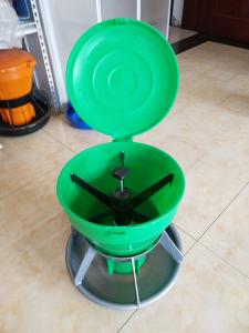 Wholesale Green Orange Piglet Feeding Trough Food Trough For Pigs from china suppliers
