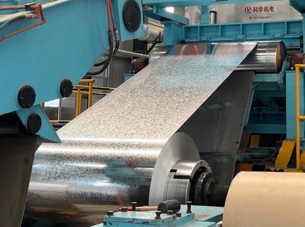 HDGI Regular Spangle Z120 / Z225 0.40mm 1200mm Corrugated Sheet And Metal Tile