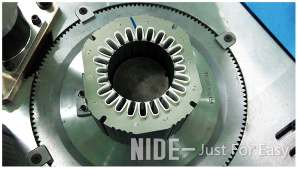 Fully Automatic Slot Insulation Paper Inserting Machine For Special - shaped Slot Stator