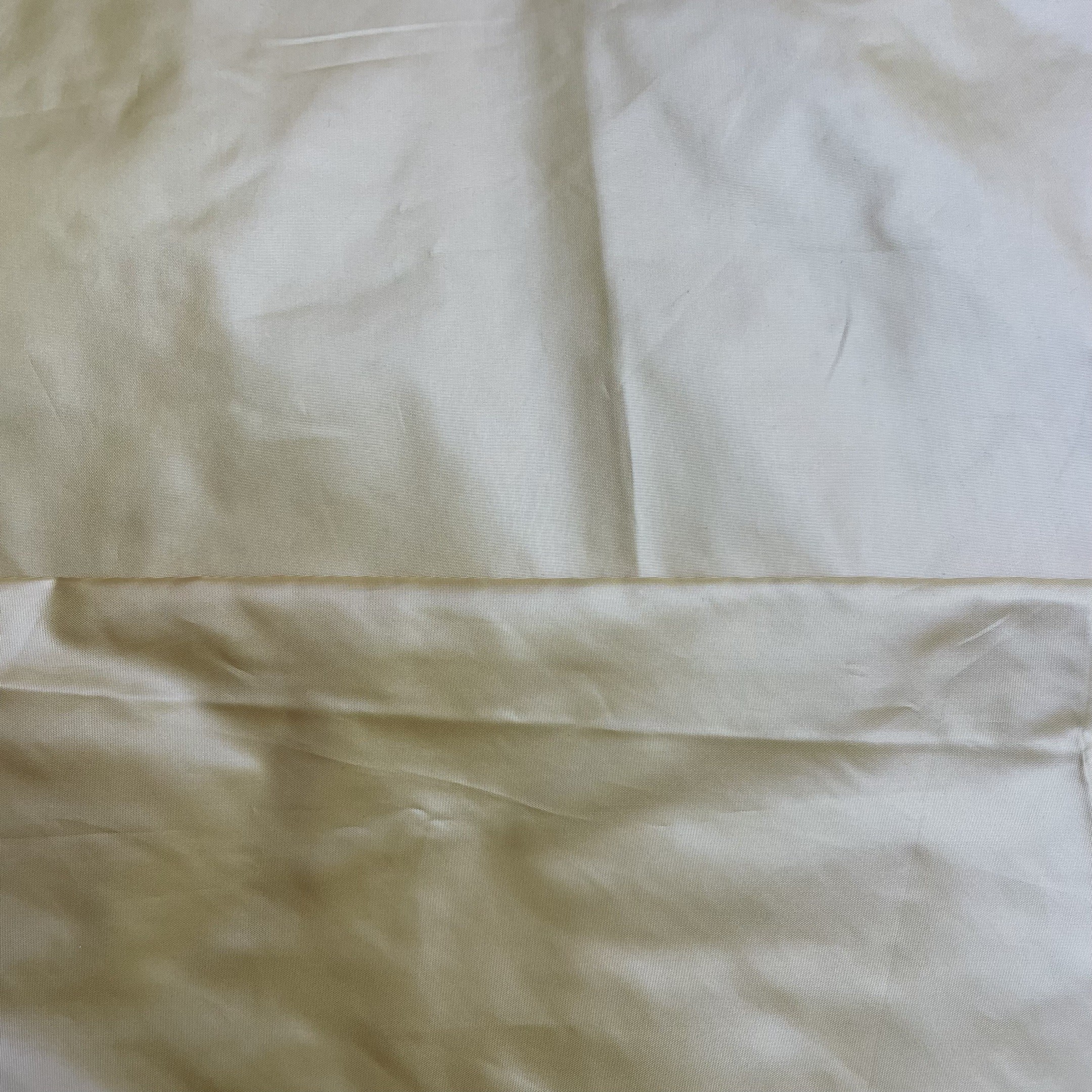 100%Polyester 50D*50D 70gsm 300T Taffeta