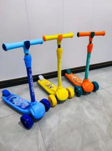 Wholesale Customized Kids Kick Scooter 3 Wheel Stand Up Scooter With PU Wheels from china suppliers