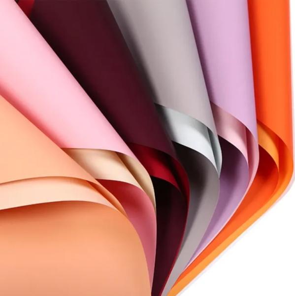 Waterproof Flower Bouquet Wrapping Paper 58CM * 58CM Customized For Korean