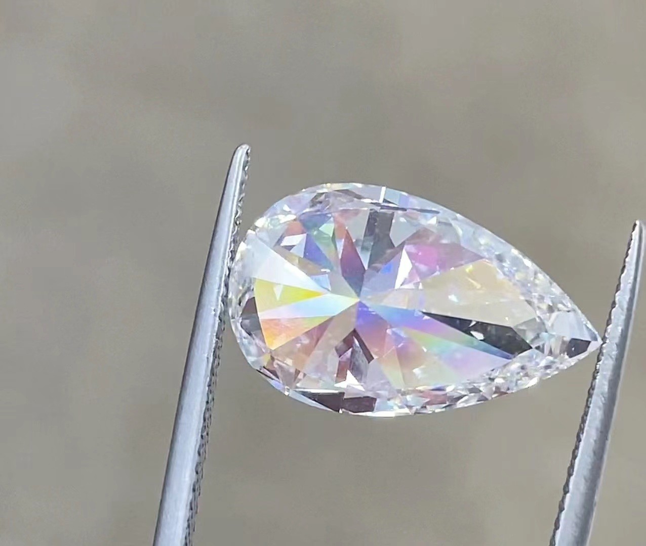 Lab Grown CVD White Diamonds Pear Loose Diamond DEF Jewelry Decoration