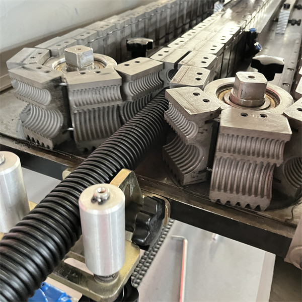 Single Wall Corrugated Pipe Making Machine 15m/Min-30m/min Corrugated Pipe Production Line