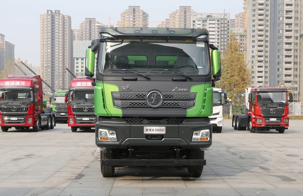 Heavy-Duty Brand New Shacman Dump Truck Euro Ⅴ for Optimal Load-Bearing Capacity