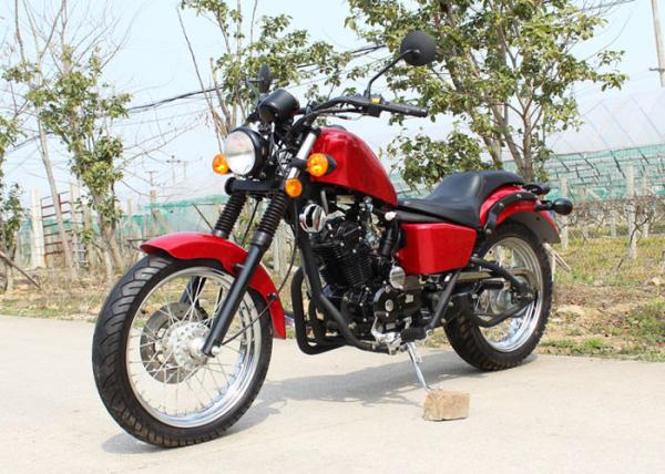 Red 250cc Chopper Motorcycle 90 km / H Low Oil Consumption With 5 Manual