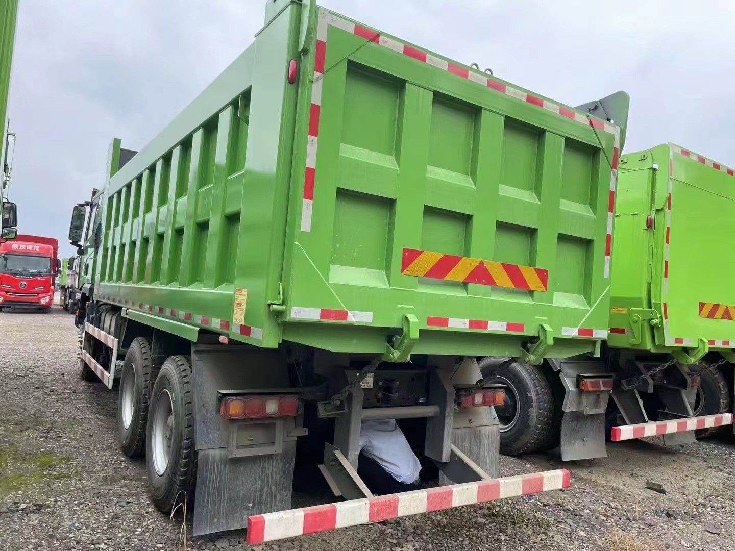 Shacman Brand X3000 6x4 Dump Truck with WEICHAI Engine Euro2 Euro3