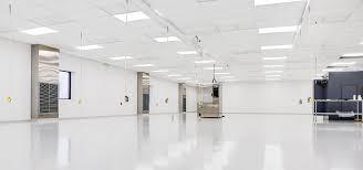Top-Notch Dust Free Clean Room with Average Wind Speed of 0.3-0.5m/s and Epoxy