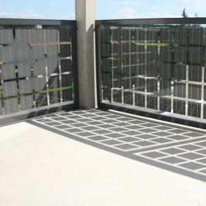 Wholesale Bifacial High Power Solar Panels Customized Glass Solar Panel Cost For Sunroom from china suppliers