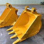 Durable CAT Excavator Bucket , Rock Bucket Excavator Spare Parts