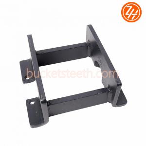 Wholesale DH55 Excavator Track Link Guard K1039980A 160617-00349 K1036003C Doosan Spare Parts from china suppliers