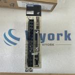 Yaskawa SGD7S-1R6A00A 200W Industrial Servo Drives 2.4AMP Servo Drive NEW