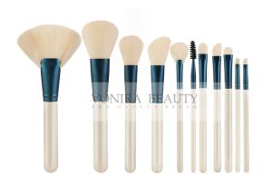 Wholesale Non Irritating Synthetic Blush Brush With Natural Wood Handle from china suppliers
