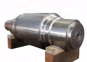 China Die Forging Aisi4140 Scm440 1.7225 42crmo4 Steel Roller Shaft Forged Steel Spline Shaft on sale
