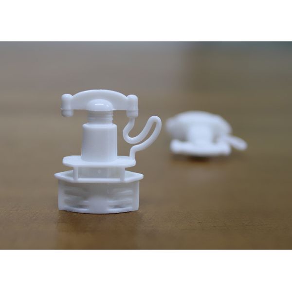 Plastic Twist Off Flip Spout Pouch Cap With Mini Diameter For Small Capacity Pouch
