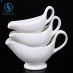 Irregular SAVALL White Porcelain Gravy Boat Ceramic Gravy Jug