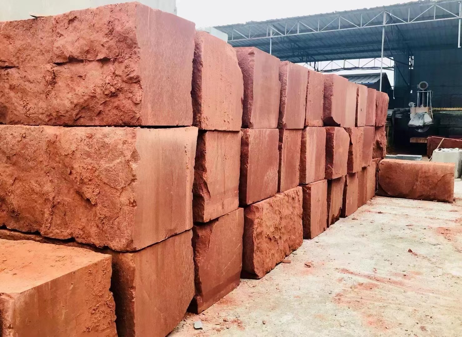 Cut To Size Sandstone Exterior Wall Cladding 40mm Abrasion Resistance