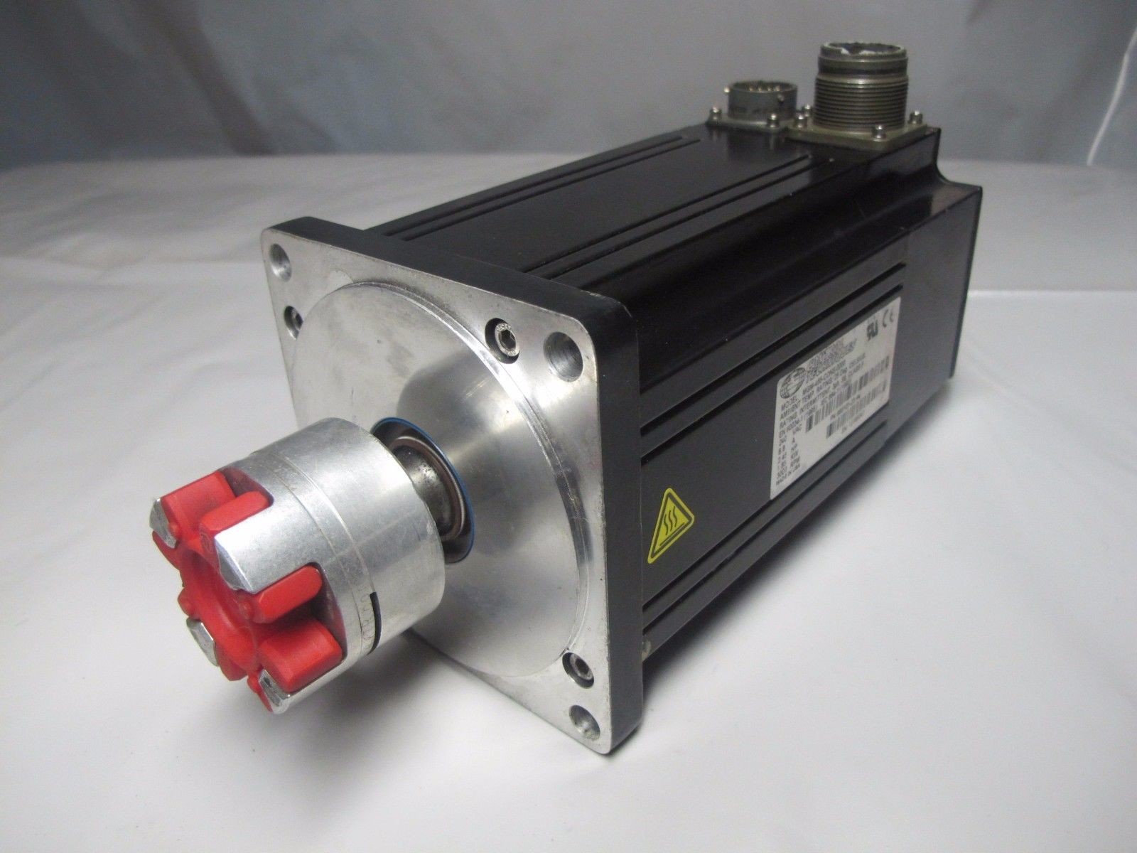 Emerson MGM-455-CONS-0000 SERVO MOTOR MGM SERIES 230 VAC 4" FRAME METRIC MOUNTING FLANGE
