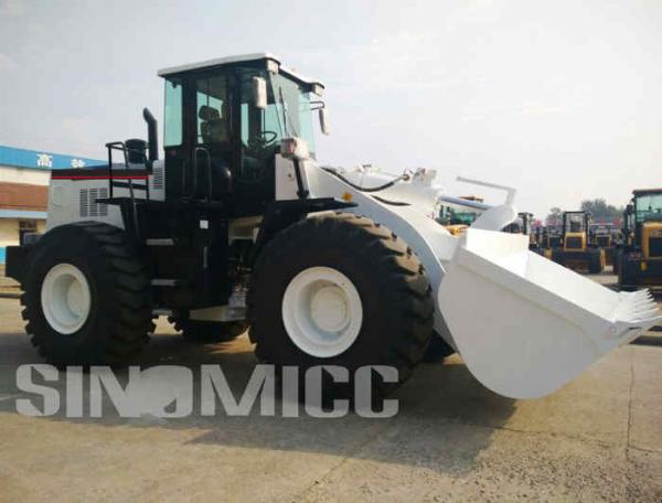 5Tons SINOMICC Wheel Loader ZL50G With Pilot Control , 3m3 Bucket , 162kw