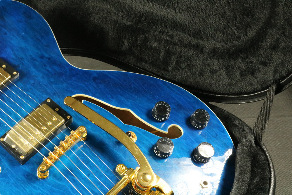 High Quality blue quilted maple top fretboard binding 6string hollow body 335 345 325 hollow guitar Guitar