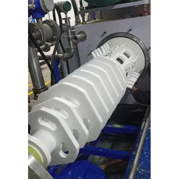 Nano Materials Horizontal Sand Mill With PU / Ceramics Dispersing System