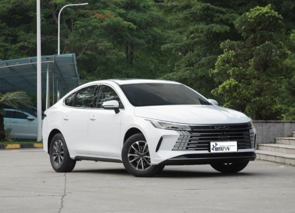 Smart Sport Automotive 5 Seater 1.5T 55Km Hybrid Electric Vehicle EV Gasoline