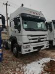 ZZ4257N3647A HOWO 6x4 371HP Tractor Truck With White color and HW19710