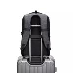 15.6 Inch USB Charge 19L Anti Theft Waterproof Men Backpack 0.7kg