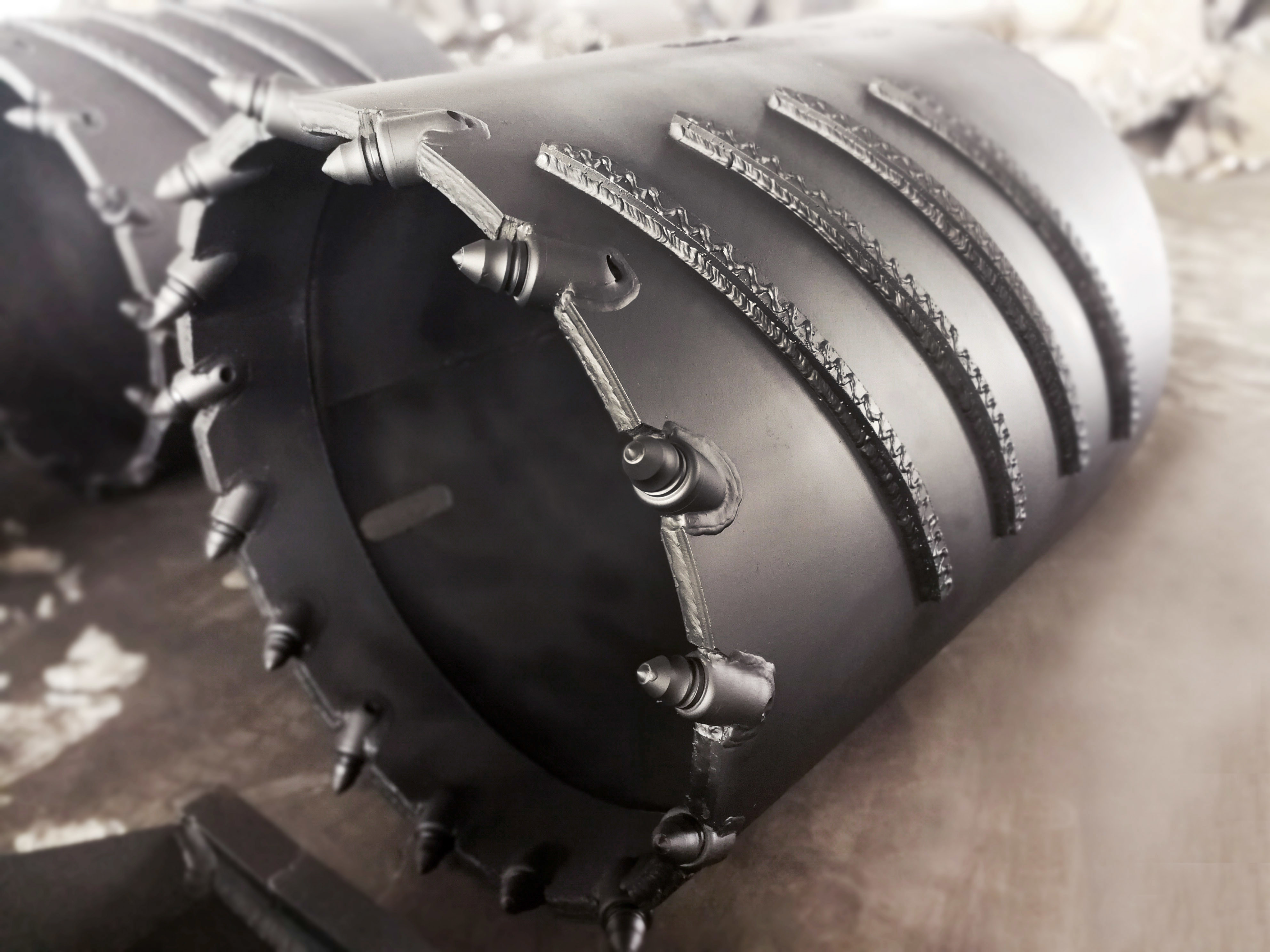 Drill Bucket 300mm Core Barrels With Wear Resisting Rock Teeth And Teeth Holder