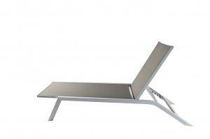 China UV Resistant Leisure Garden Furniture Weatherproof Reclining Garden Chairs on sale