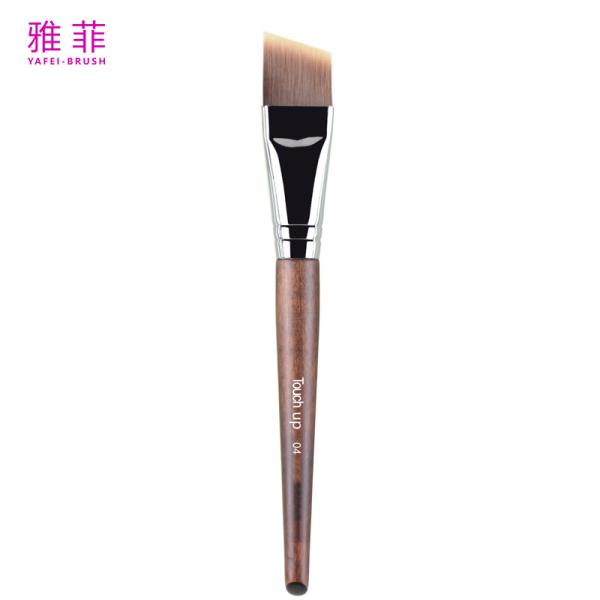 TOUCH UP 04 Foundation Brush Synthetic Hair Copper Multi-Functional Angled