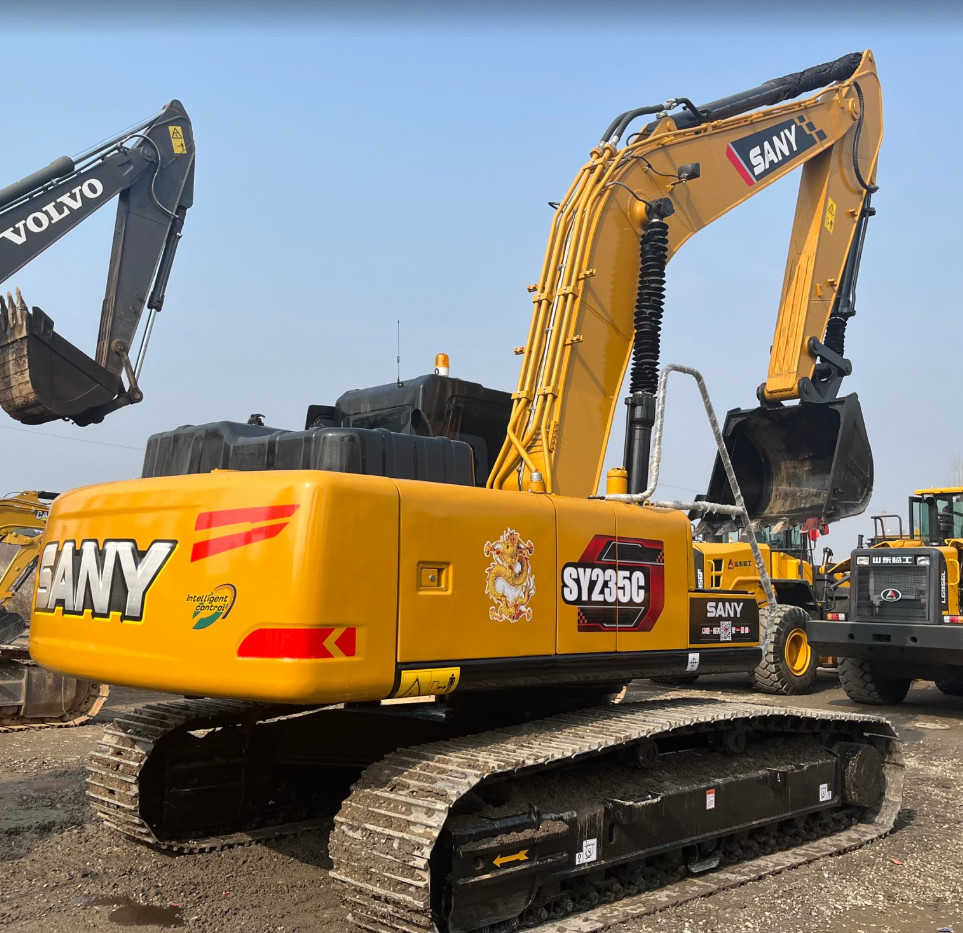 Original Brand Sany 235C Used Crawler Excavators 23 Ton Crawler Second hand Earth Moving Machine