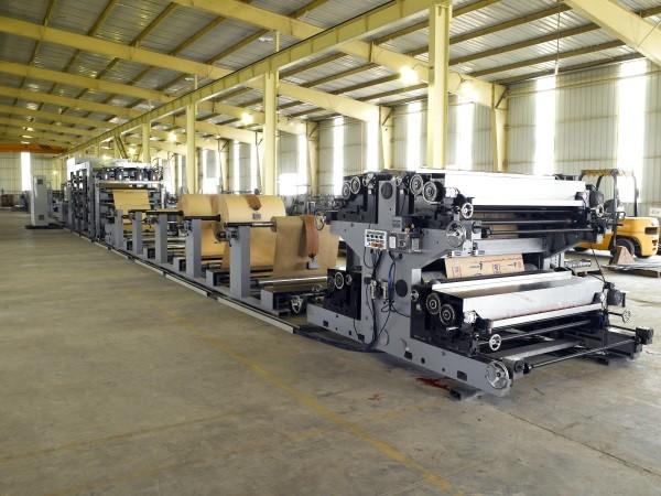 Quality Intelligent Paper Bag Machine 2 - 4 Layers Kraft with Compressed Air System for sale