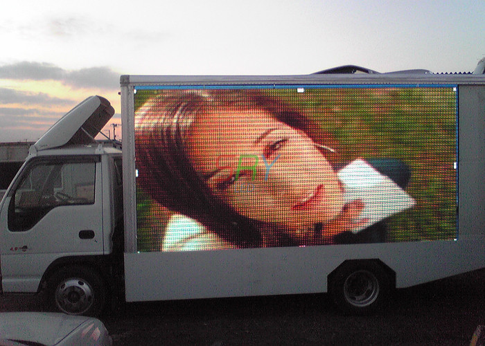 Outdoor P10 Truck Mounted LED Screen 7500nits , Full Color LED Advertising Truck
