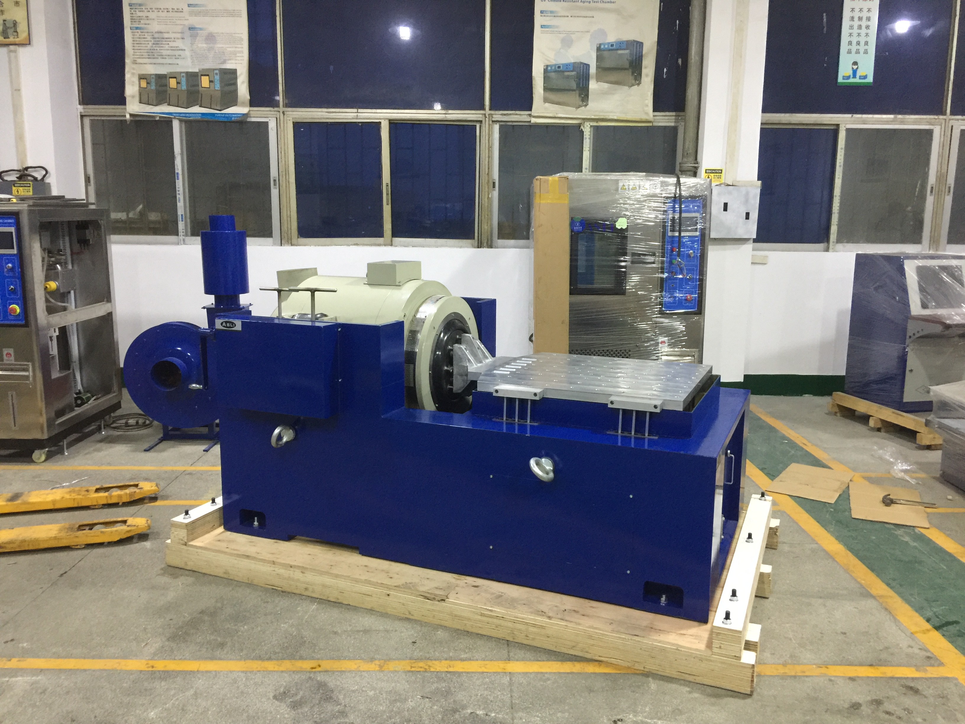 MIL-STD-810F MIL-STD-810G 3000N Vibration Test System For Laboratory