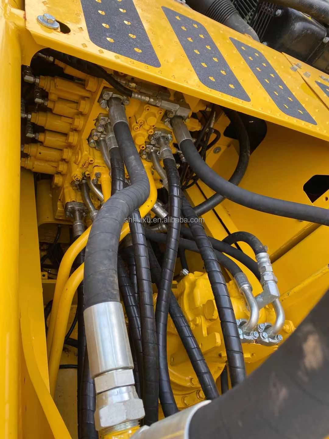 Komatsu Used Komatsu PC200-8 excavator second hand excavators japan with good quality Komatsu Excavator