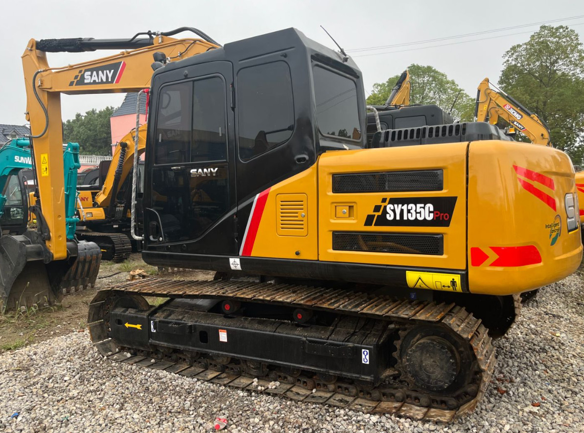 13 Ton Medium Used Crawler SY135 Excavators Secondhand Backhoe Digger