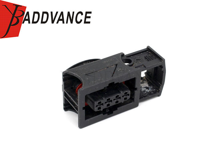 4 Pin Female PA66 GF25 Delphi Automotive Electrical Connectors For GM
