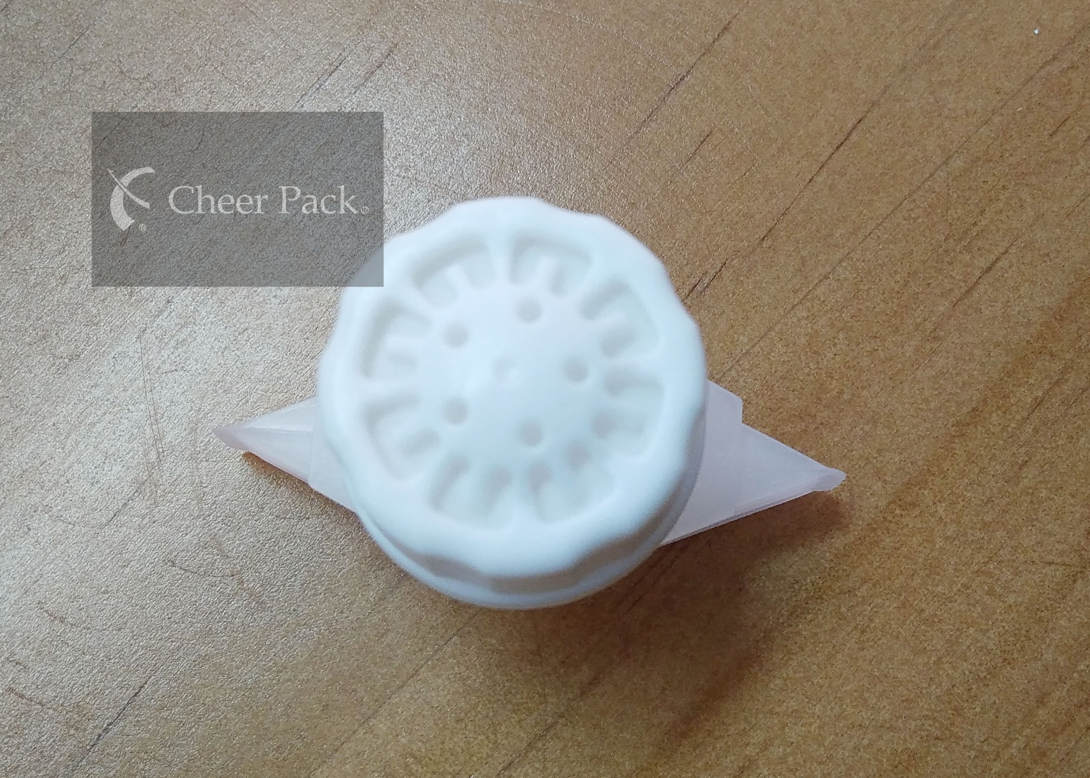 Professional Plastic Pour Spout Caps Food Grade For Doypack / Stand Up Pouch