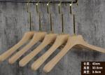 Unique Heavy Duty Wooden Garment Hangers For Coat Jacket Suit Custom Logo