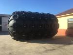 Dia 2500mm Pneumatic Rubber Fender Vulcanization Safety Valve Yokohama Fender