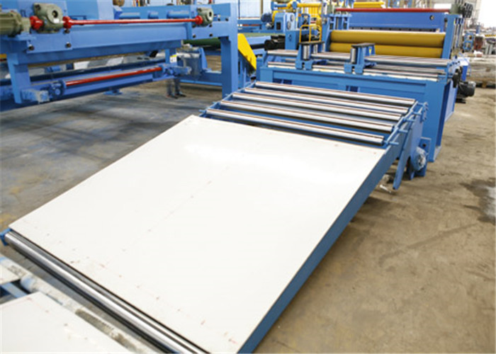 Solid Stainless Steel Slitting Machine Accuracy ±0.25mm Hot Rolled Longitudinal Shear