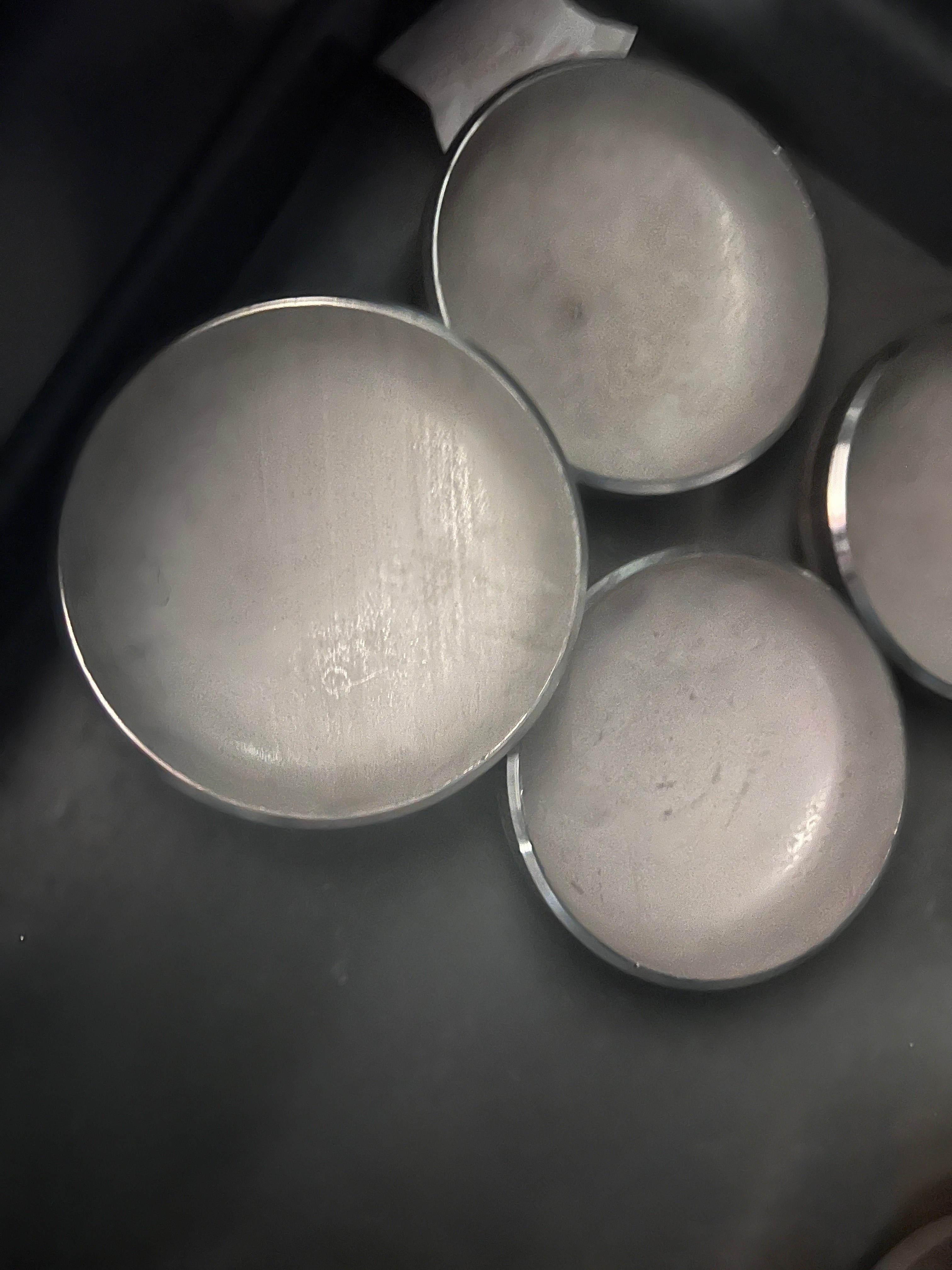 Asme B16.9 A234 Stainless Steel 304 316l 904 Butt Welded Seamless Pipe End Caps